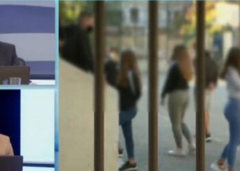 Αδερφός 13χρονου που κυκλοφορούσε με όπλο σε σχολείο: Τον απείλησαν ότι θα τον σκοτώσουν αν μιλήσει