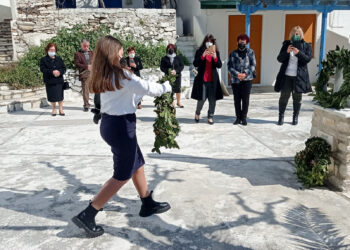 Απόλλωνας Νάξου: Ο εορτασμός της 25ης Μαρτίου με μία και μοναδική μαθήτρια