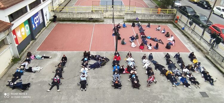 Μήνυμα ειρήνης από τους μαθητές του 2ου Γυμνασίου Ιωαννίνων Διαπολιτισμικής Εκπαίδευσης