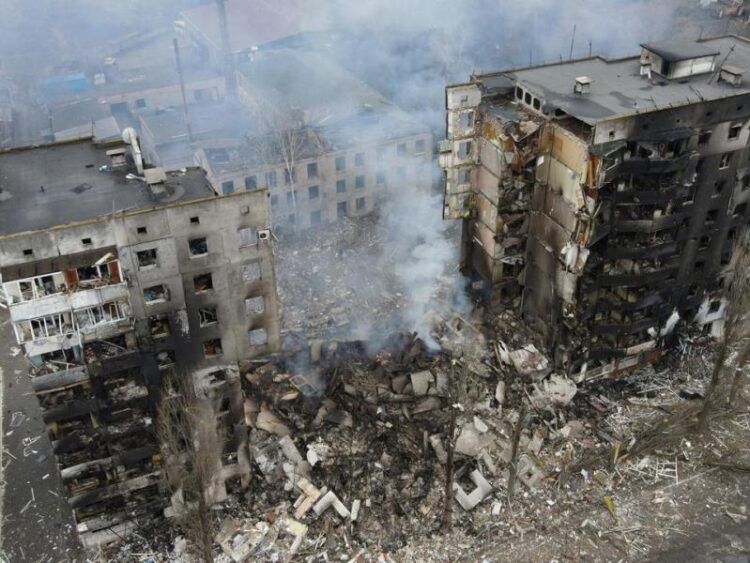 Πόλεμος στην Ουκρανία: Η Ρωσία επιβεβαίωσε ότι χρησιμοποιεί θερμοβαρικά όπλα