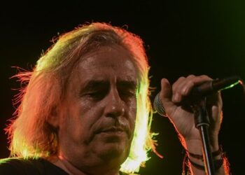 Αγγελάκας aggelakas