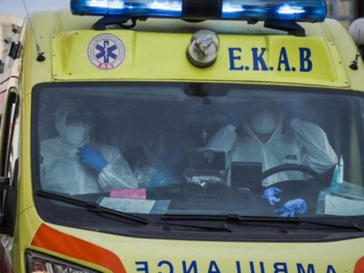 Κιάτο: Νεκρή 46χρονη από αλλαντίαση – Στο νοσοκομείο η μητέρα της (Vid)