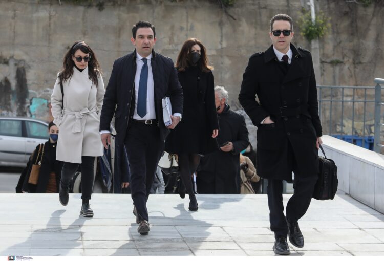 Πέτρος Φιλιππίδης: Στο δικαστήριο οι ηθοποιοί που τον καταγγέλλουν για βιασμό και δύο απόπειρες