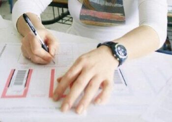 Εξετάσεις Ελληνομάθειας: Από Τετάρτη η παραλαβή πιστοποιητικών για επιτυχόντες