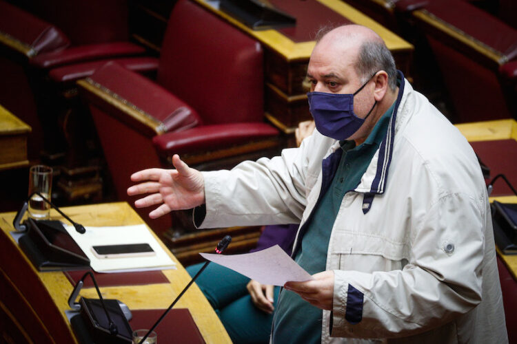 Τροπολογία ΣΥΡΙΖΑ: Να καταργηθεί το 20% από τη χρηματοδότηση των ΑΕΙ