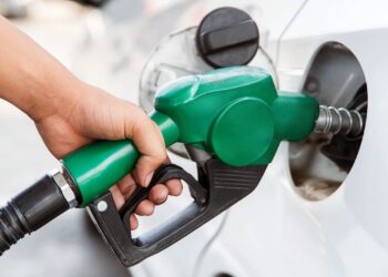 καύσιμα βενζίνη πετρέλαιο kausima