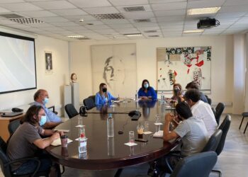 Νέο αίτημα της ΟΛΜΕ για  συνάντηση με την Ν.  Κεραμέως