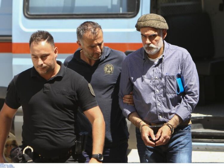 Δολοφονία Γρηγορόπουλου: Στη φυλακή επιστρέφει ο Επαμεινώνδας Κορκονέας