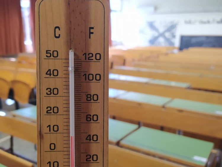 Γιάννενα: Μάθημα με πολικές θερμοκρασίες-«Εσκιμώοι» στο αμφιθέατρο οι φοιτητές