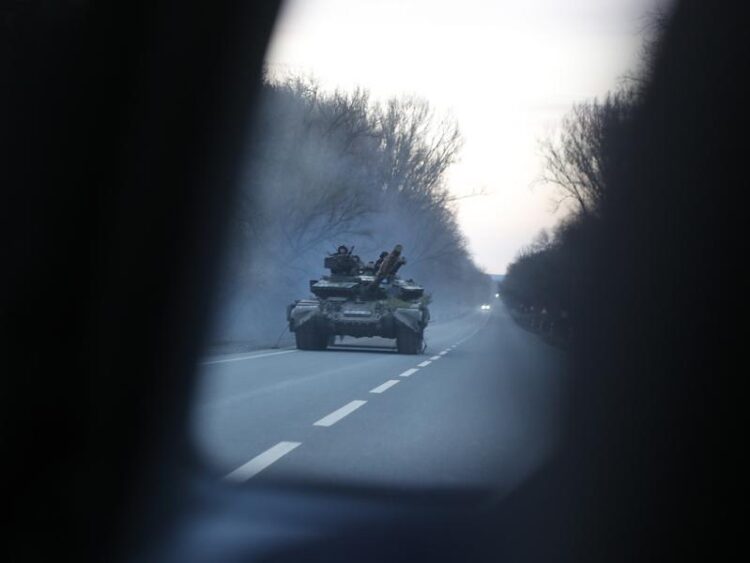 Πόλεμος στην Ουκρανία: Κατάπαυση πυρός στη Μαριούπολη για να απομακρυνθούν οι άμαχοι