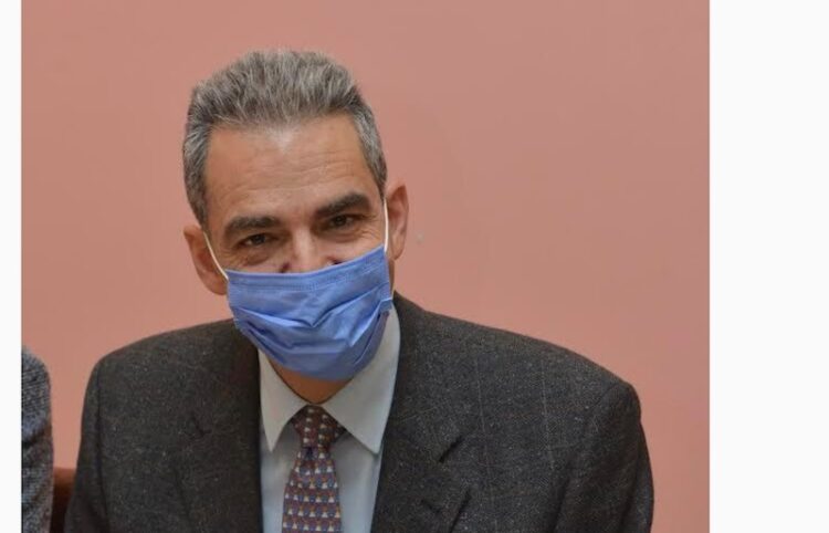 Θετικός ο υφ. Παιδείας στον Κορωνοϊό