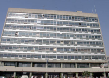 Η Σύγκλητος του ΑΠΘ για τις φήμες περί ενοποίησης των Παιδαγωγικών  ,   Ξενόγλωσσων Τμημάτων  και  ν Θεολογικών Τμημάτων