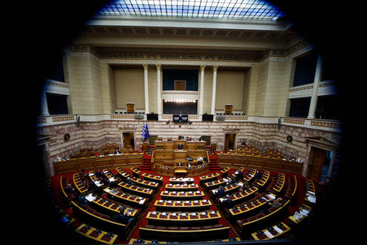 Ερώτηση 46 βουλευτών ΣΥΡΙΖΑ: Απαραίτητοι οι νέοι μόνιμοι διορισμοί στην εκπαίδευση