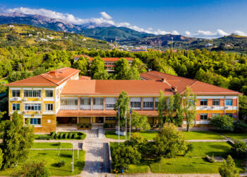 Το Πανεπιστήμιο Πατρών θα επισκεφθεί σήμερα ο Νίκος Ανδρουλάκης