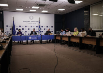 Ποιο πρωτόκολλο θα εφαρμοστεί στα σχολεία όταν επιστρέψουν οι μαθητές στα θρανία μετά τις γιορτές του Πάσχα