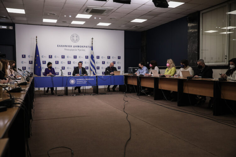 Ποιο πρωτόκολλο θα εφαρμοστεί στα σχολεία όταν επιστρέψουν οι μαθητές στα θρανία μετά τις γιορτές του Πάσχα