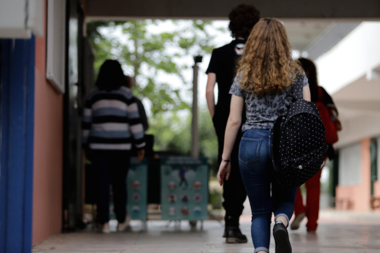 Επιστολή της Πανελλήνιας  Ένωσης Βιοεπιστημόνων  στο ΙΕΠ για τα Νέα Προγράμματα Σπουδών Βιολογίας