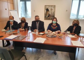 Σύσκεψη στο υπ. Παιδείας για τους φοιτητές της Ουκρανίας