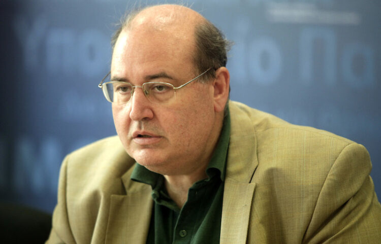 Ν. Φίλης: Η κυβέρνηση τροφοδοτεί τον φαύλο κύκλο της βίας και της αστυνομοκρατίας στο ΑΠΘ, με στόχο την επιβολή της Πανεπιστημιακής Αστυνομίας