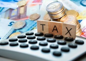 Φορολογικές δηλώσεις 2022: Για ποιούς ισχύουν οι αυτόματοι συμψηφισμοί – Τι θα γίνει με τις επιστροφές