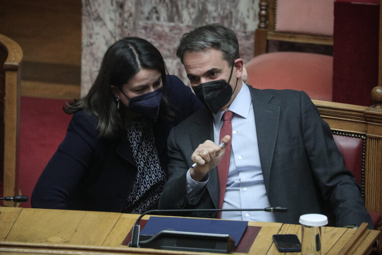 Διορισμοί εκπαιδευτικών: “Πράσινο φως” από Μαξίμου στη Ν. Κεραμέως για επίσπευση κατάρτισης του νέου συστήματος διορισμών με ΑΣΕΠ