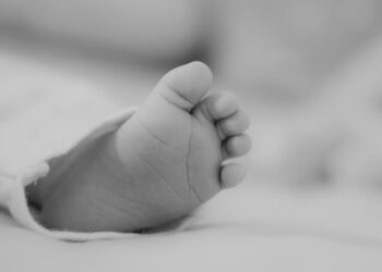 Συναγερμός στην Κρήτη: Με ηπατίτιδα μωρό 14 μηνών