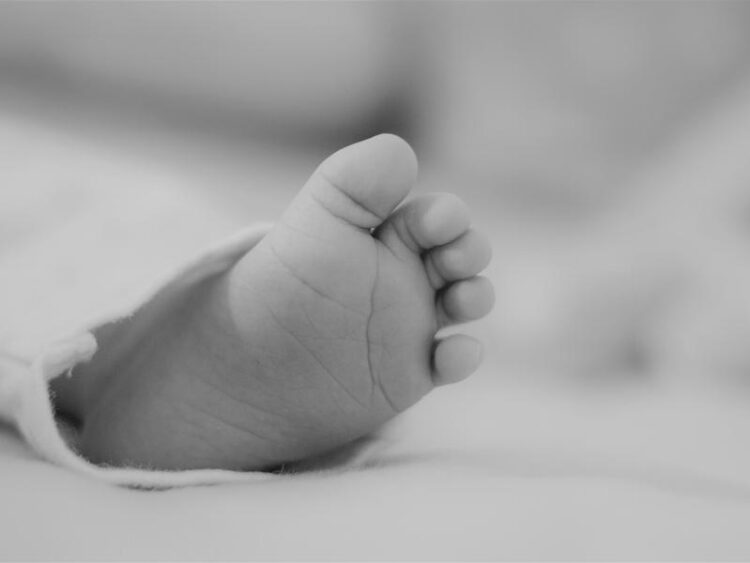 Συναγερμός στην Κρήτη: Με ηπατίτιδα μωρό 14 μηνών