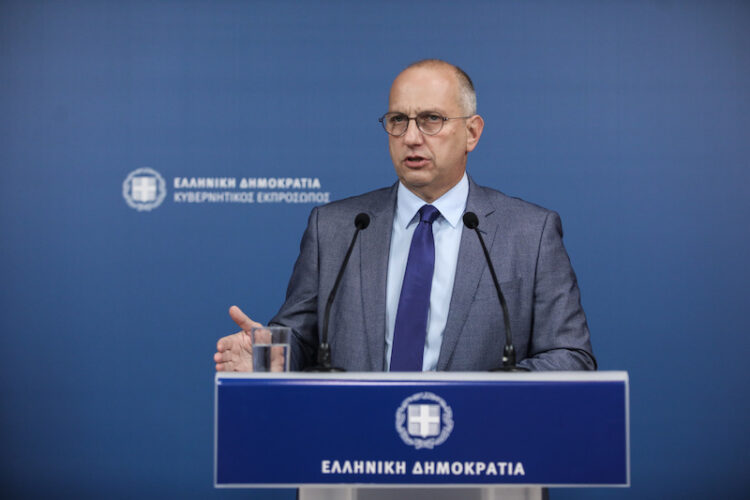 Κυβερνητικός Εκπρόσωπος προς Α. Τσίπρα:Να τοποθετηθεί σε 6 ζητήματα για τη βία στα ΑΕΙ