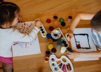 Βρεφονηπιακοί σταθμοί ΟΑΕΔ: Ξεκίνησαν οι αιτήσεις – Οι δικαιούχοι και τα κριτήρια