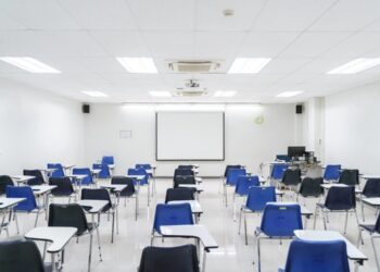 Εκπαιδευτικοί για διορισμούς:  «Με γραπτό διαγωνισμό ΑΣΕΠ; Μήπως να ξαναδώσουμε Πανελλήνιες;»
