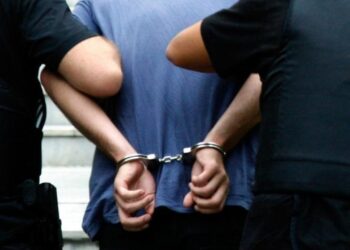 Χαλκιδική: Στον ανακριτή 56χρονος για το βιασμό 22χρονης σε παραλία