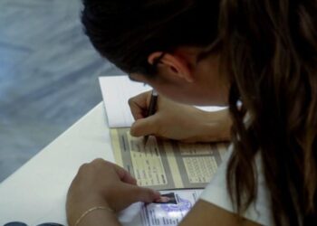 Πανελλαδικές 2022: Η δυσκολία των θεμάτων έσπειρε σε αρκετούς υποψήφιους απογοήτευση