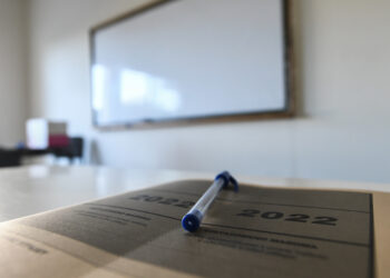 Σχολιασμός θεμάτων στα Μαθηματικά (Άλγεβρα), στα οποία διαγωνίστηκαν σήμερα οι υποψήφιοι των ΕΠΑΛ