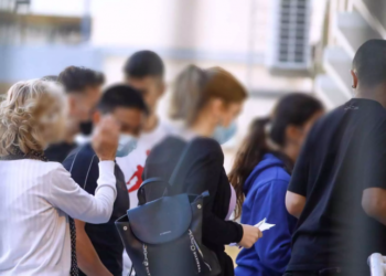 Πανελλαδικές 2022: Λατινικά, Χημεία, Πληροφορική δίνουν σήμερα οι υποψήφιοι ΓΕΛ