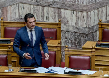 Διαβεβαιώσεις Κ. Σκρέκα: Στα σχολεία δεν θα γίνουν διακοπές ρεύματος