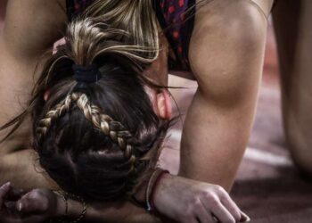 Τραγωδία στο γήπεδο στίβου της Πανεπιστημιούπολης: 22χρονη έπεσε νεκρή στην προπόνηση