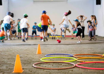 Καταγγελία ΟΙΕΛΕ: Πιέσεις και απειλές σε εκπαιδευτικούς που αρνούνται να δουλέψουν δωρεάν σε summer camps