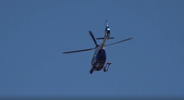 Επίθεση με μαχαίρι σε δημοτικό σχολείο – Τραυματίστηκαν σοβαρά δασκάλα και μαθήτρια (φωτο)