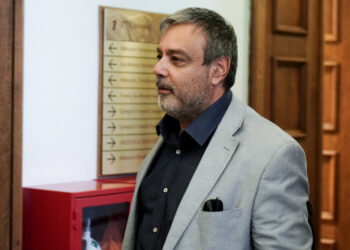 Χρ. Βερναρδάκης: Είναι η Νίκη Κεραμέως η Ρούλα Πισπιρίγκου της Δημόσιας Παιδείας;