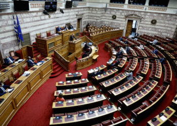 Συγγράμματα: Κριτήρια για τη δωρεάν παροχή τους στους φοιτητές- Αμοιβή συγγραφέων