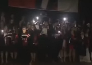 Τουρκία: Έκλεισαν τα φώτα και τις κουρτίνες σε απόφοιτους Ιατρικής για να μη διαβάσουν τον Όρκο του Ιπποκράτη