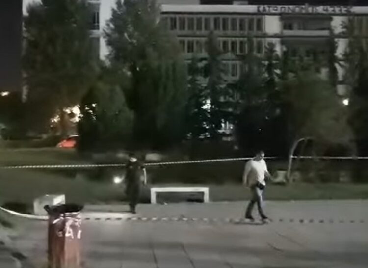 Πυροβολισμοί στο ΑΠΘ: Στο χειρουργείο με σφαίρες στα πόδια το θύμα – Πήγε πεζός στο νοσοκομείο