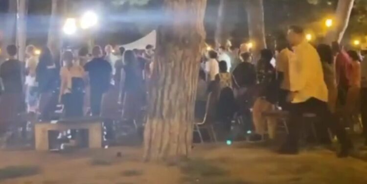 Θεσσαλονίκη: Εξορκισμοί στο κέντρο της πόλης – Απίστευτες εικόνες!