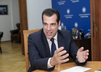 Yπ. Υγείας: Με ήπια υγειονομικά μέτρα θα ανοίξουν τα σχολεία