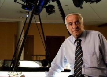 Πέθανε ο αστροφυσικός Διονύσης Σιμόπουλος