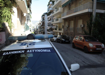 Λάρισα: 35χρονη εντοπίστηκε τυλιγμένη σε κουβέρτα! – Υποθέσεις για εγκληματική ενέργεια