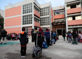 Το ΠΑΣΟΚ-ΚΙΝΑΛ για την έναρξη  του νέου διδακτικού έτους