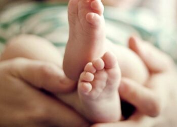 Μωρό 12 μηνών βρέθηκε νεκρό – Πέθανε από ηλεκτροπληξία!