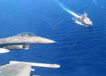 Πτήση Μαθητών με Εκπαιδευτικά Αεροσκάφη της Πολεμικής Αεροπορίας