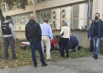 Φοιτητής του ΑΠΘ έπεσε στο κενό από τον 3ο όροφο – Μεταφέρθηκε στο νοσοκομείο